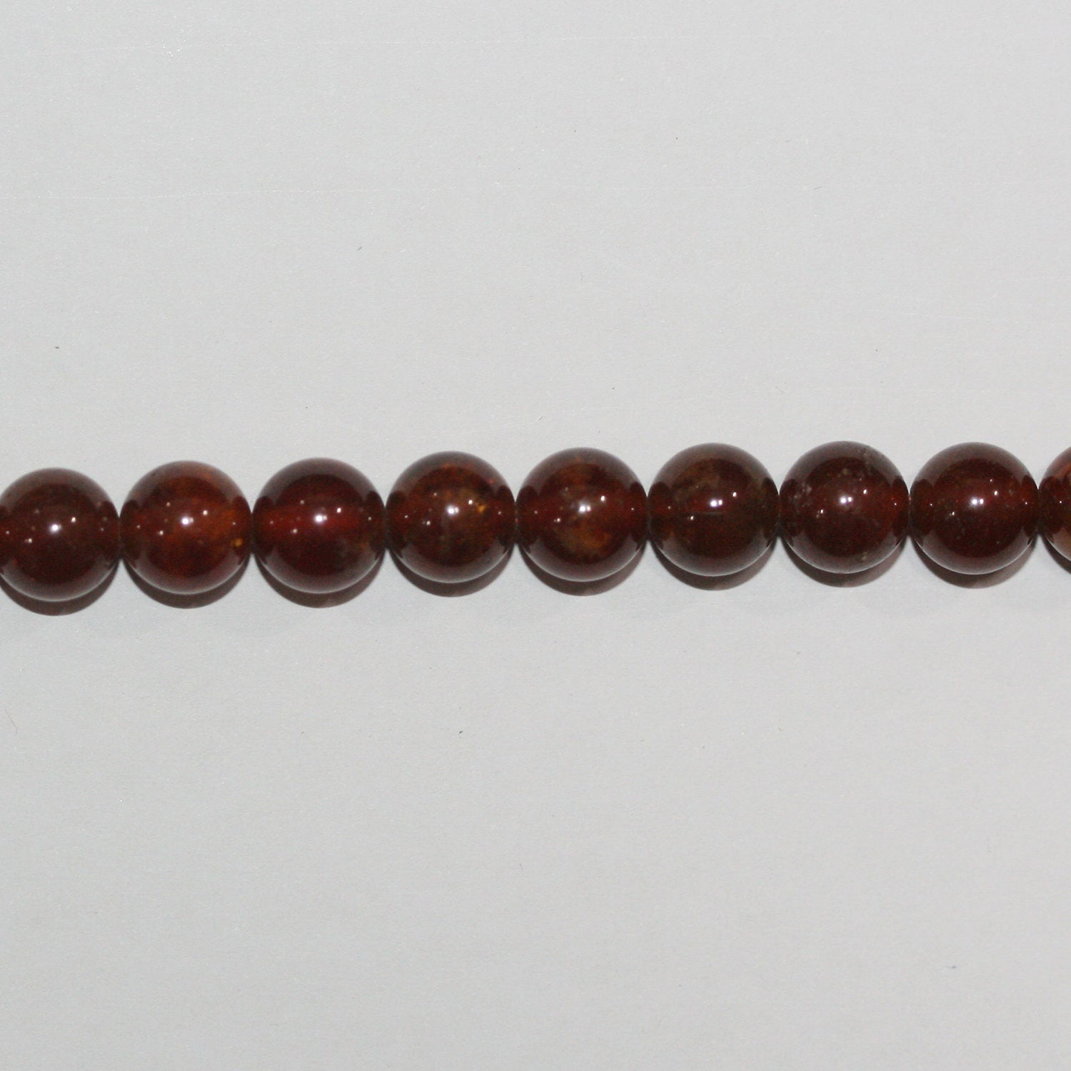 Collier de perles rondes lisses en grenat St Hessonite, 6 mm, 15 pouces (39 cm).