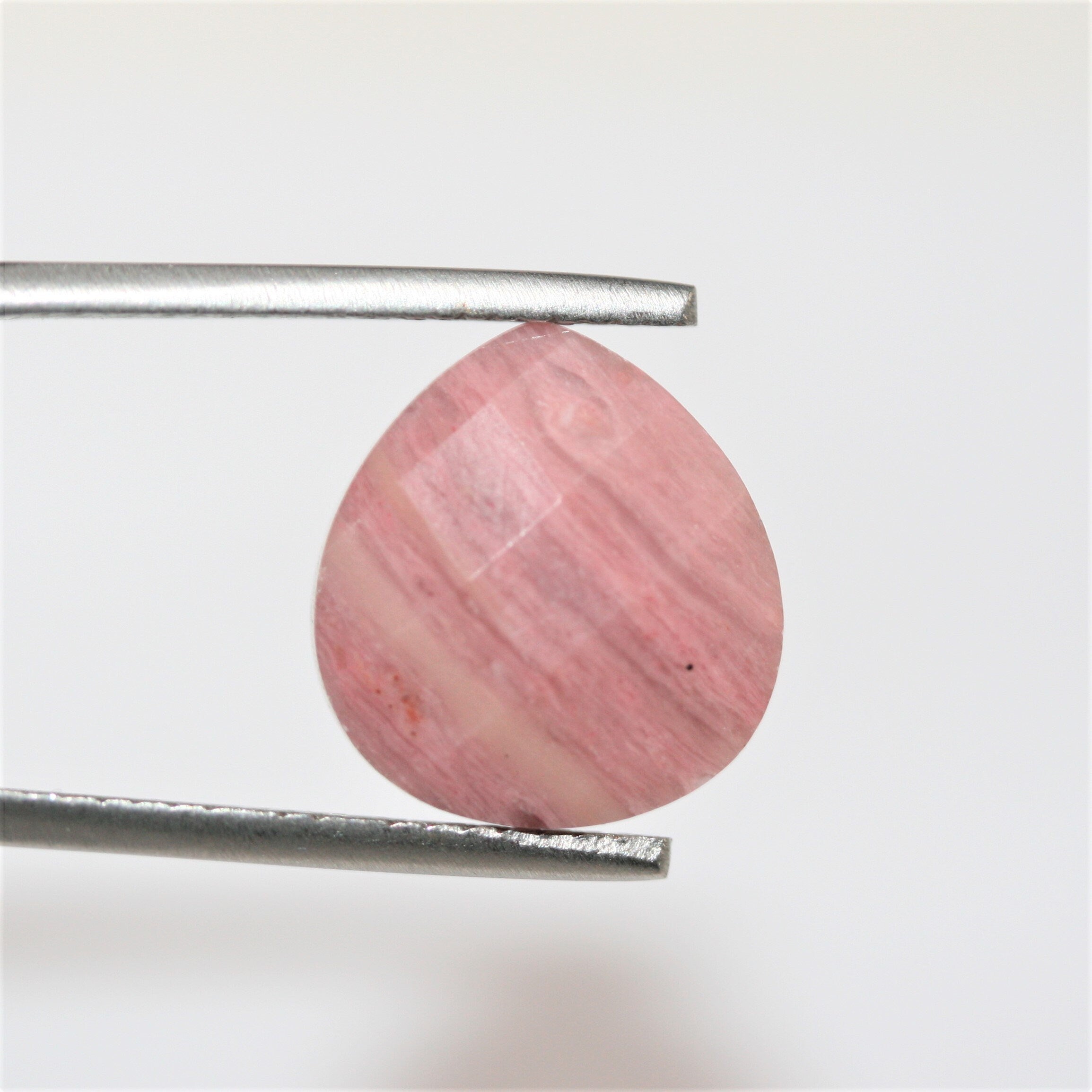 Broca doble lateral de gota facetada de rodonita, 14 x 13 mm - 1 par