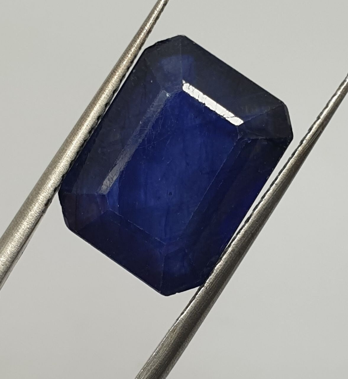 Blue Sapphire Octagon 15x11.5mm 12.58ct t-Deep Color Cut Stones and Cabochons Wholesale