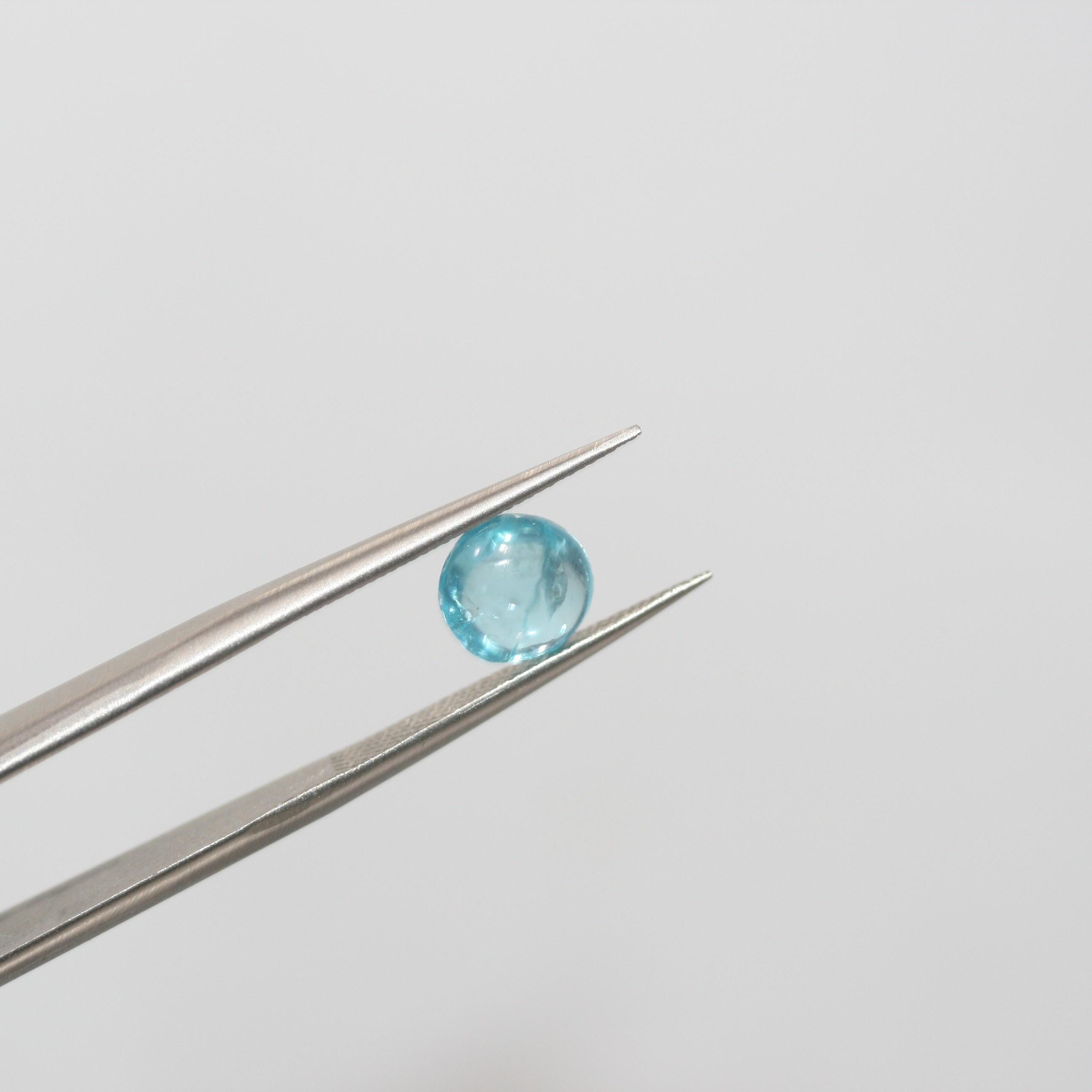 1 Pc  Natural Apatite Round Cabochon 7.5mm  Paraiba Color  - Natural Untreated Stone- Rare Color Blue Apatite