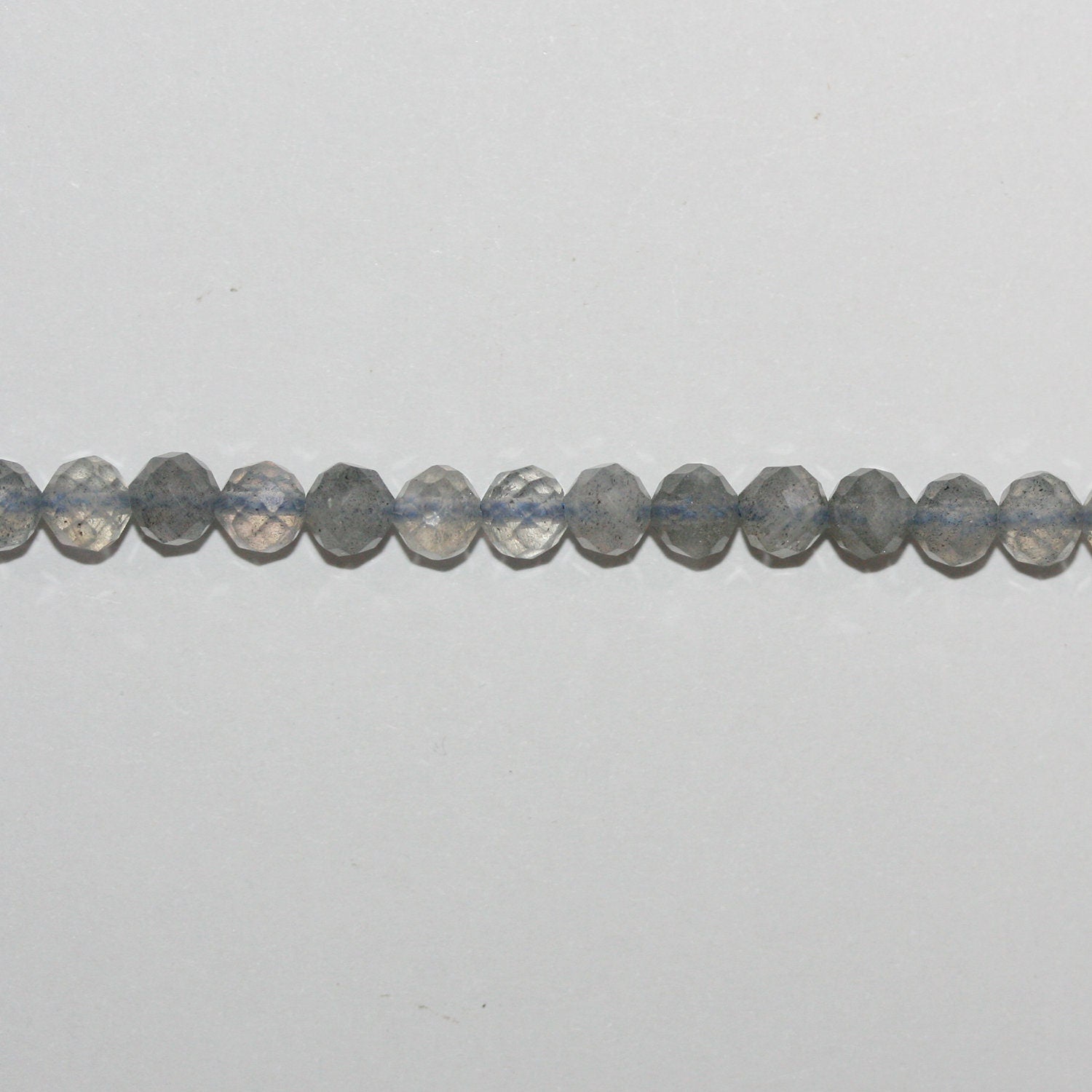 Perles rondes à facettes en labradorite de 15 pouces, 4 mm, fil de 39 cm.