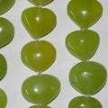 Cuentas de corazón lisas de calcedonia verde de 8" (19-20 mm, aprox.), hilo de 20 cm