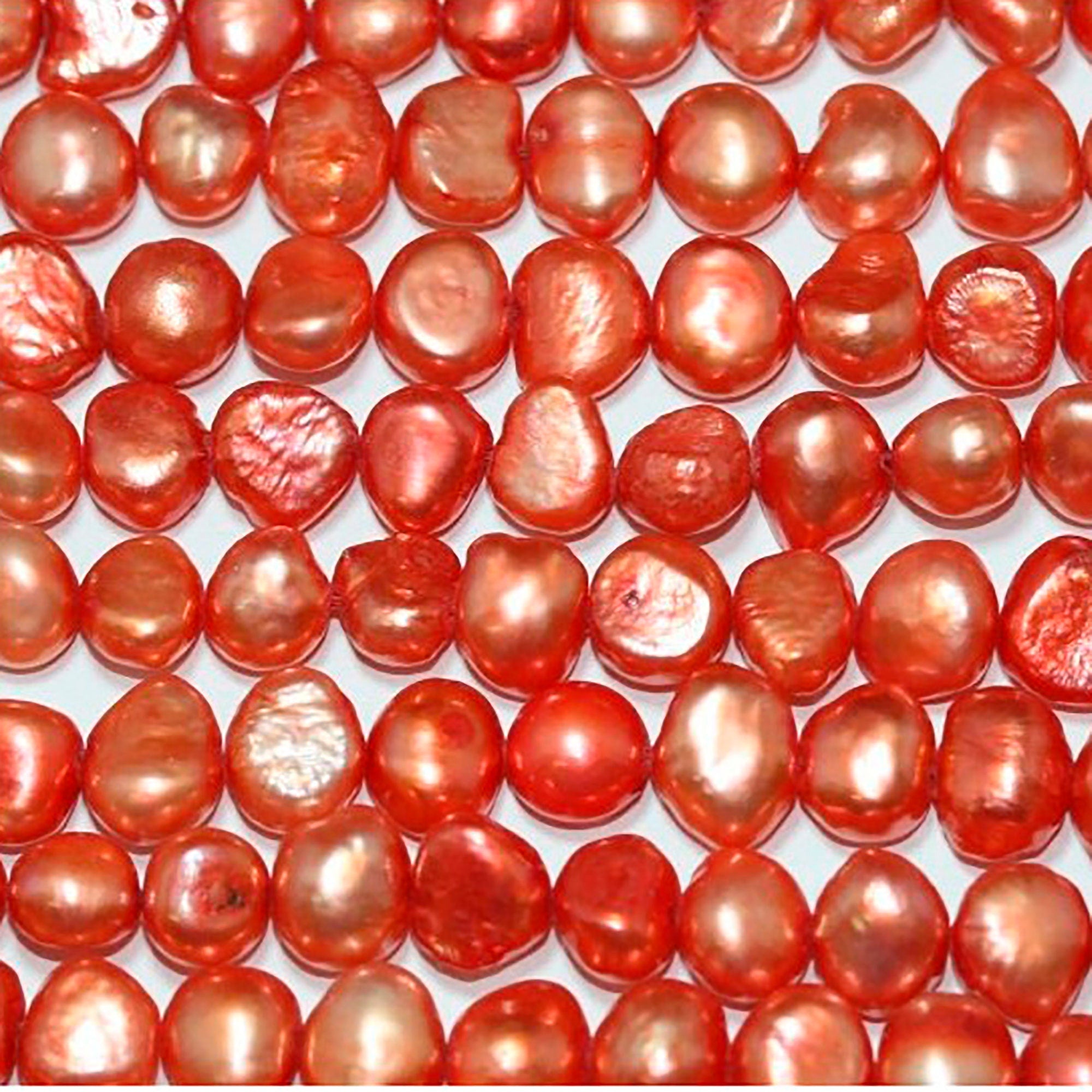 Perles baroques orange d'eau douce, 16 pouces (8-9 mm), rang de 40 cm. Perles naturelles à prix de gros.