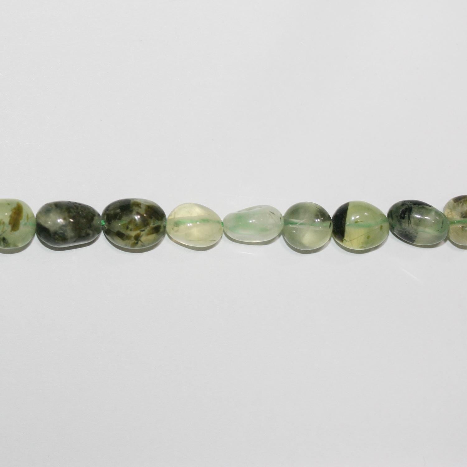 Perles de pépites lisses en préhnite de 14 pouces, 9-12 mm environ, brin de 40 cm.