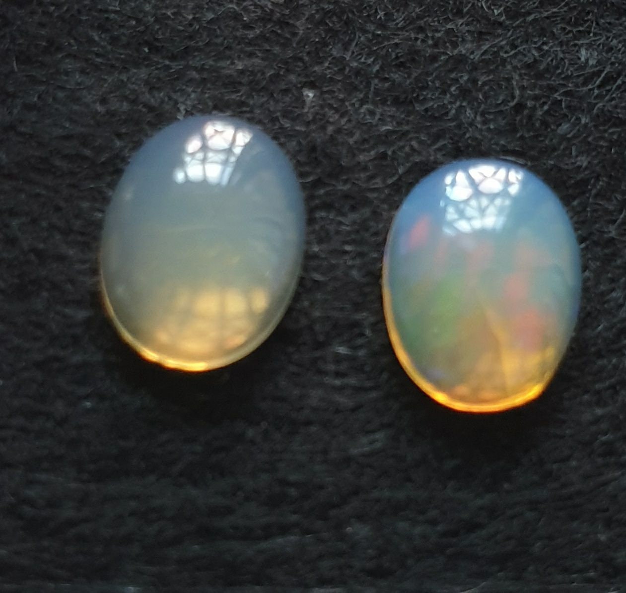 2 pcs  Oval  Opal Cabochons 8x6mm - Natural Untreated Gemstone - Opal Cabochon