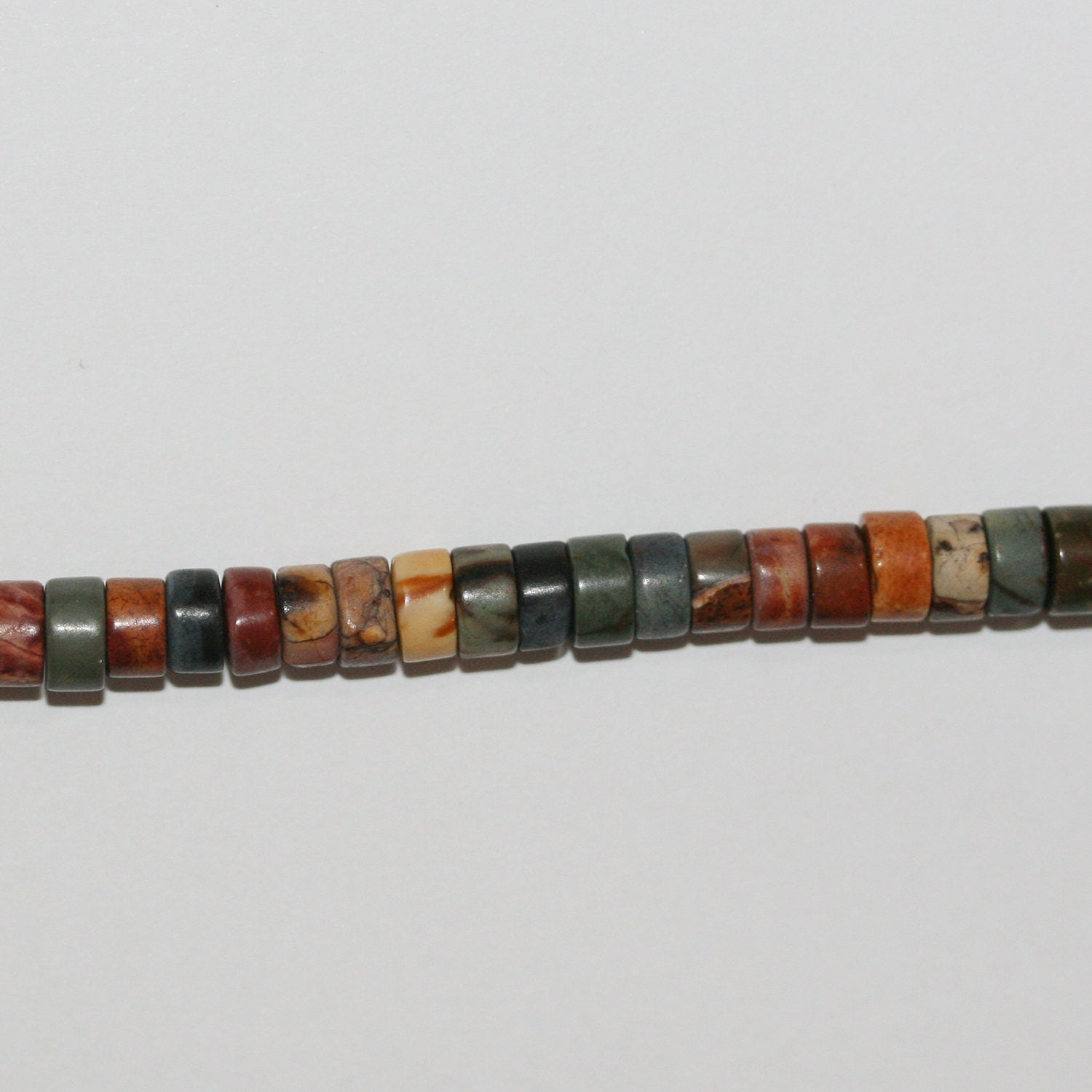 Cuentas de disco lisas de jaspe de San Picasso de 16" (6 x 3 mm) - Hilo de 40 cm