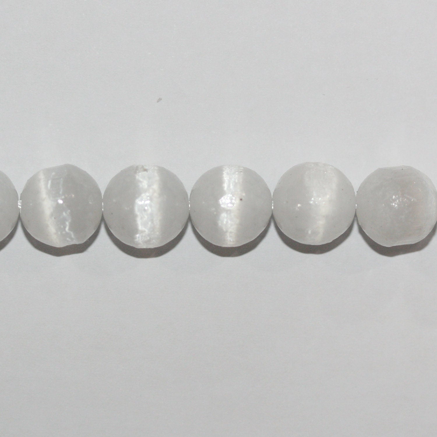 15" perles rondes lisses en sélénite de 8 mm - 39 cm