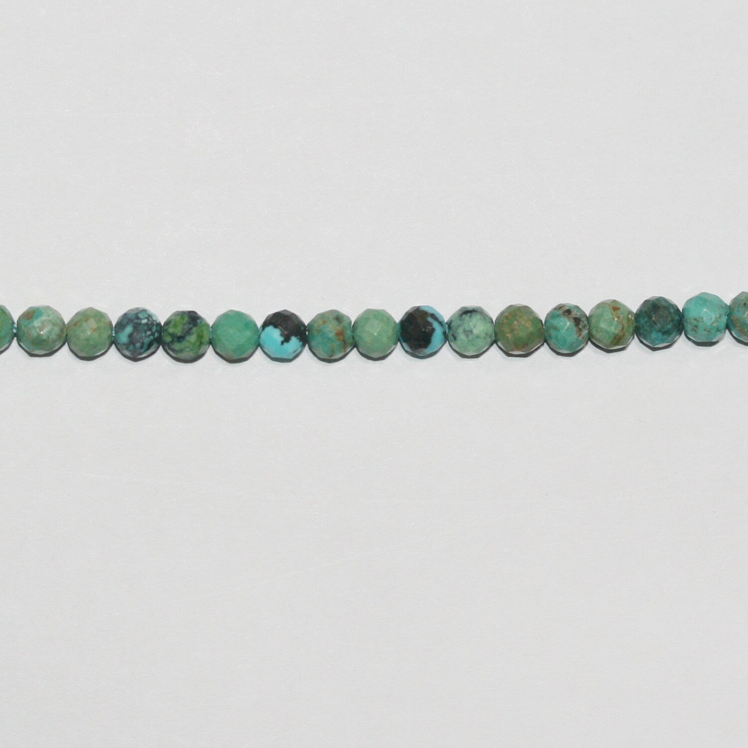Perles rondes à facettes en turquoise St. de 15 pouces, 5 mm. - Fil de 39 cm.