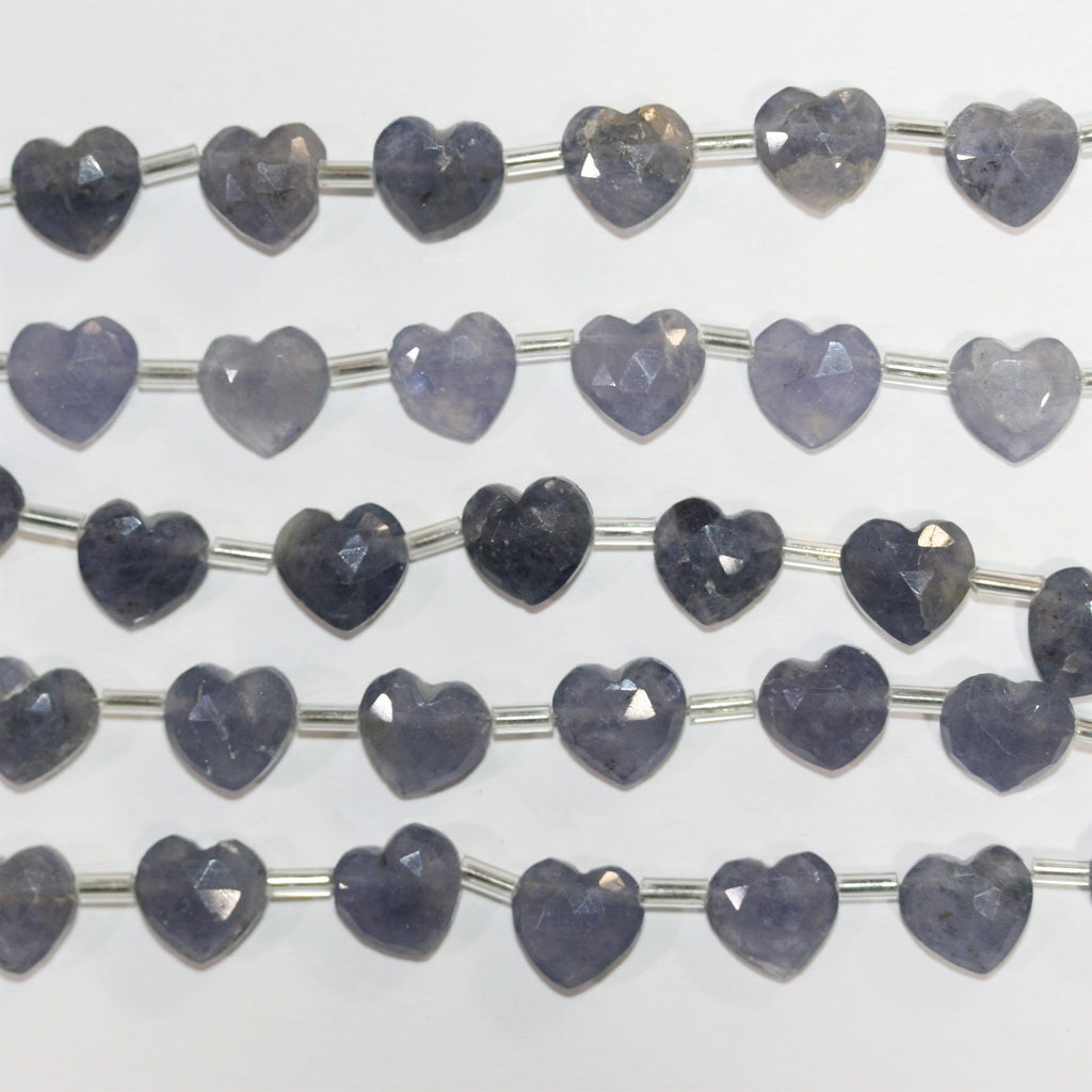 Cuentas de corazón facetadas de cuarzo azul St. de 6", 9-10 mm, hilo de 16 cm.