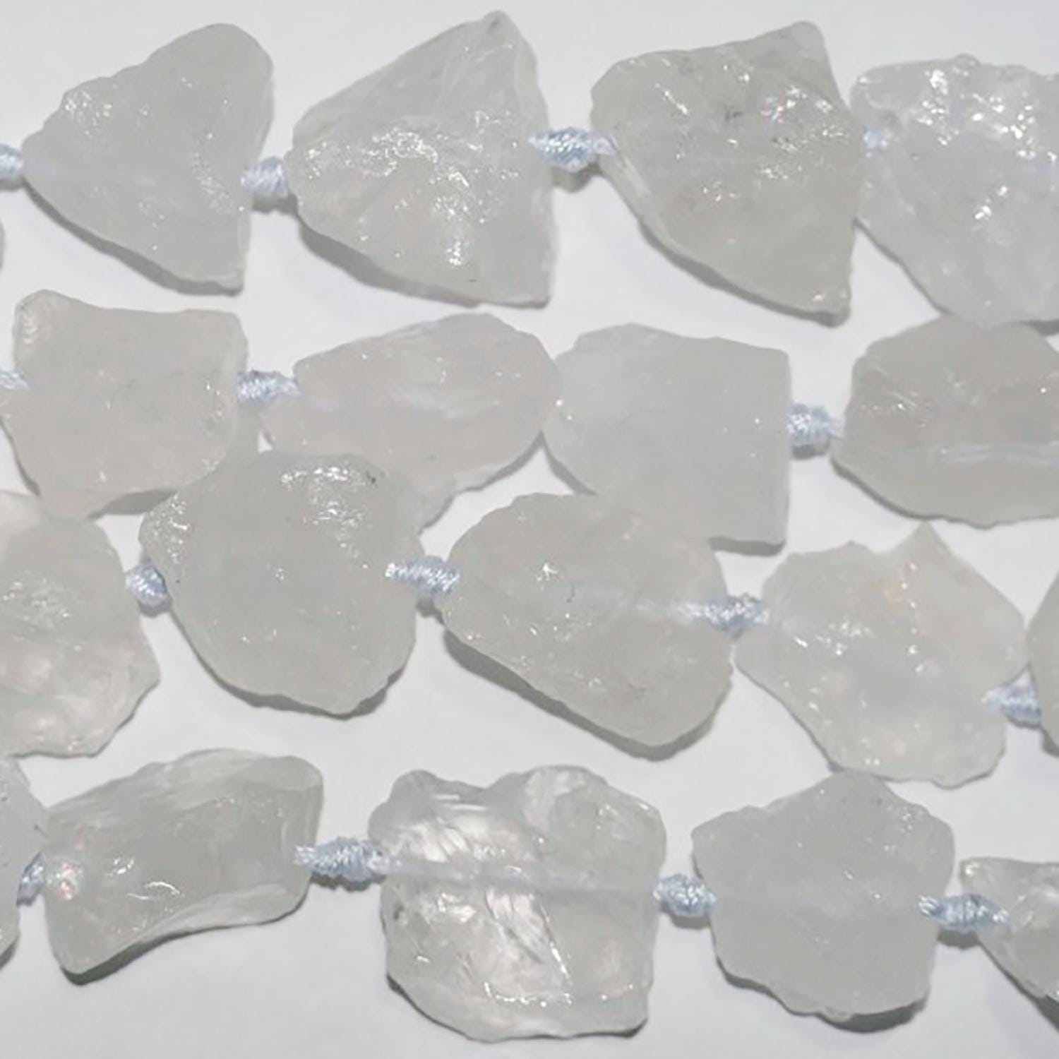 Perles de cristal de roche St non polies, en pépites de 20 à 25 mm environ, 15 pouces (38 cm) de long - Longueur du fil : 40 cm