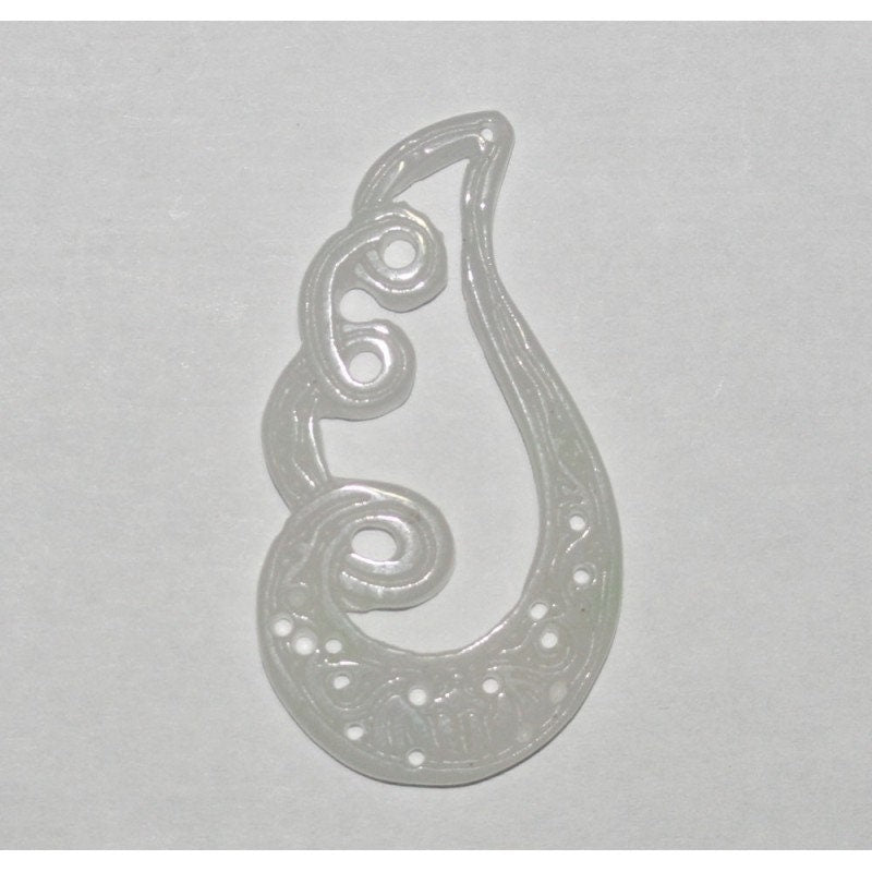 Pendentif fin en jade blanc de Birmanie, 50 x 26 mm. Fournitures pour la création de bijoux : pendentifs et boucles d'oreilles en jade.