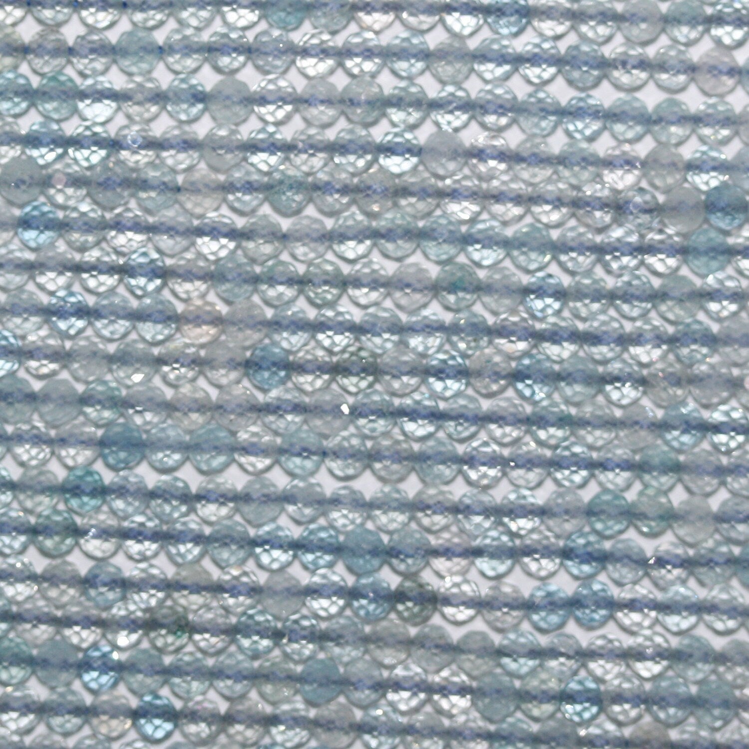 15" Perles rondes à facettes en aigue-marine St 2-2,5 mm.-Rig 39 cm.