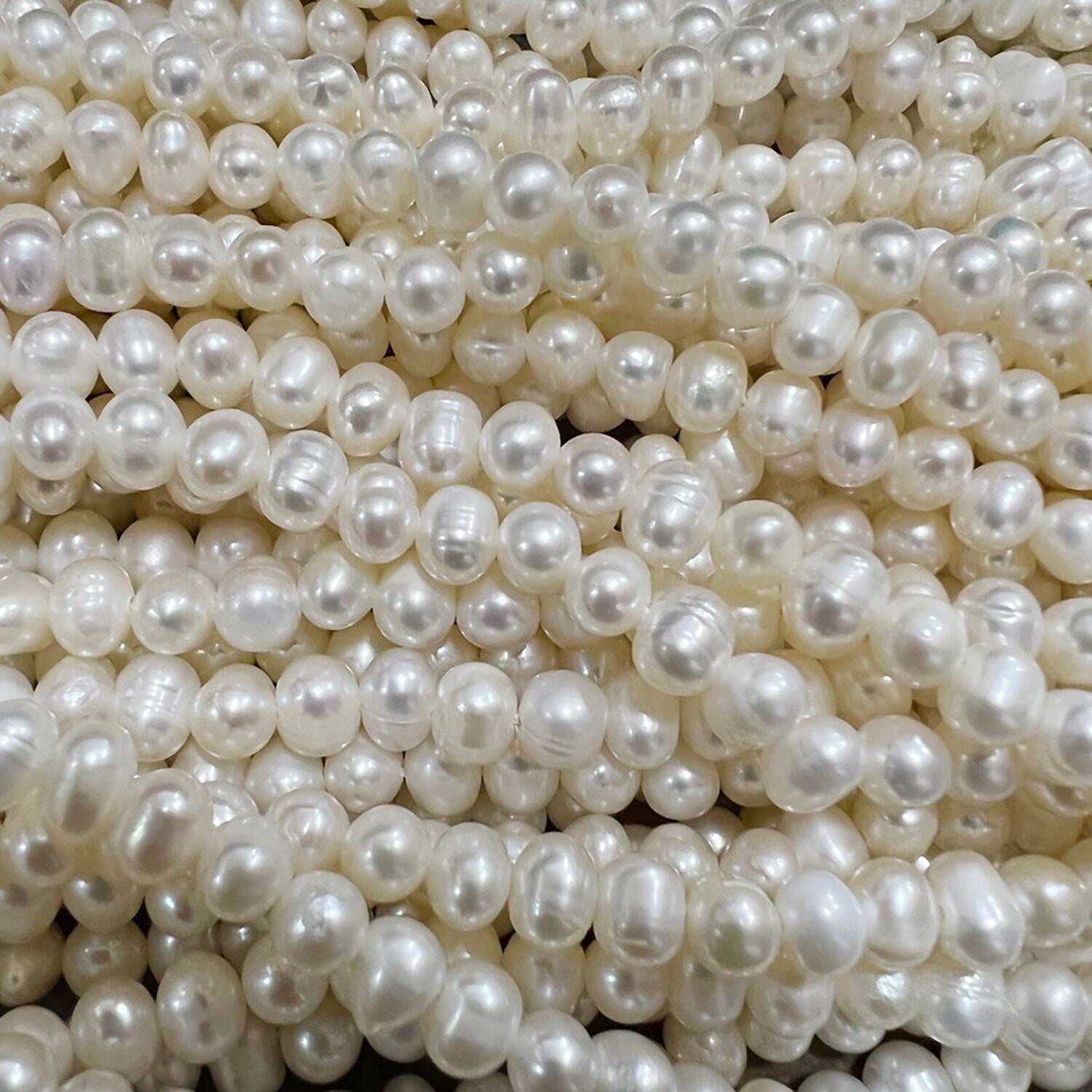 13" St FreshWater Round Pearl 5-5.5mm.-Strand 35cm. -Natural Pearls wholesale Prices