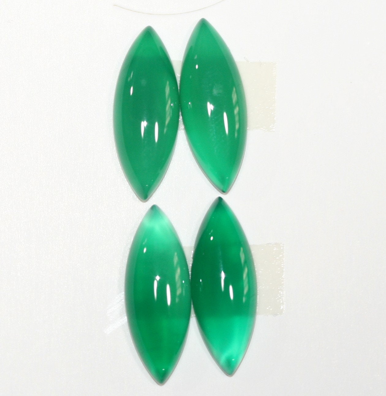4 Pcs Green Agate Marquis Cabochon 22x8mm (4 pcs).