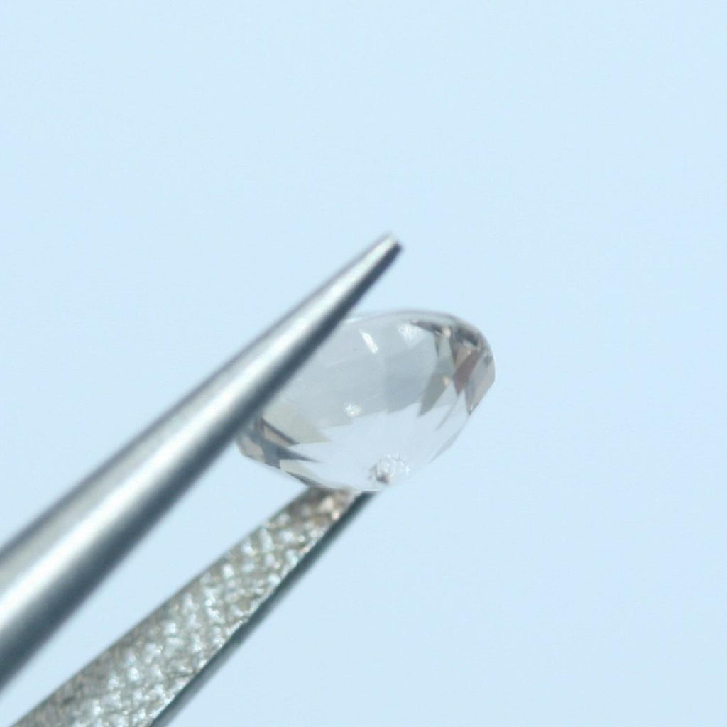 Lot de 4 pierres rondes à facettes de morganite de 6 mm. Pierres précieuses de qualité supérieure, vente en gros.