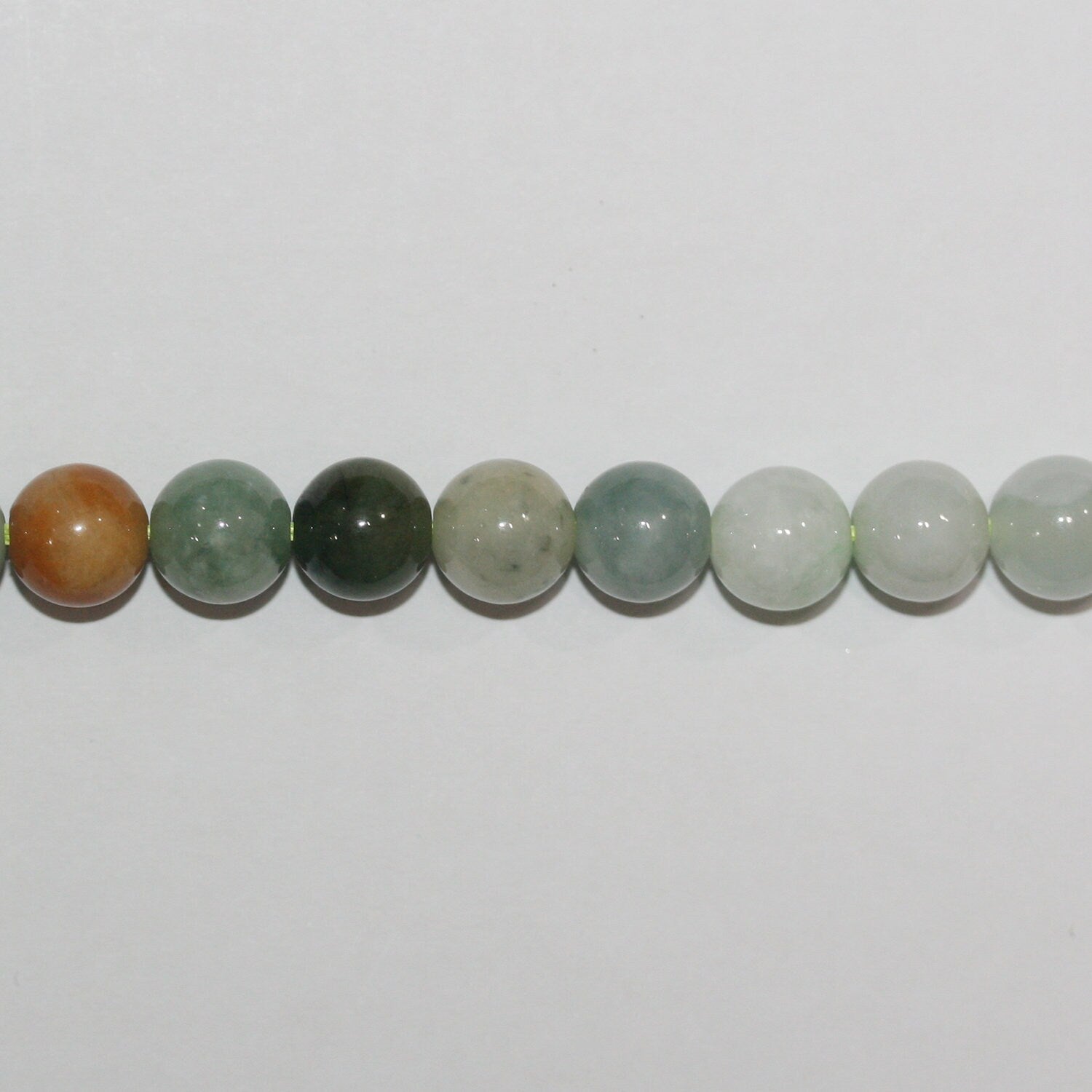 15" st Perles rondes lisses en jade de Birmanie 8 mm.-Rig 39 cm.