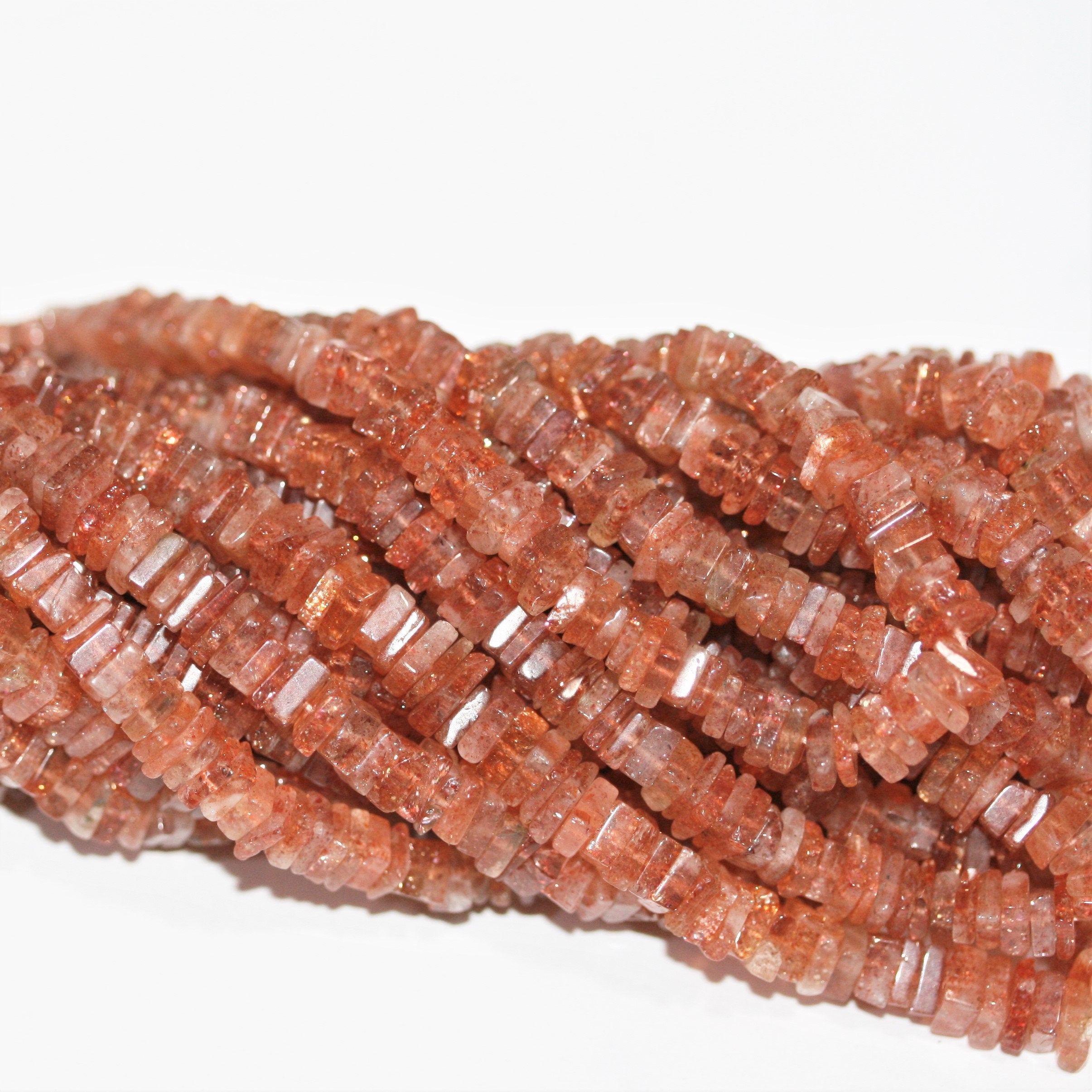 16" St Sunstone Cuentas cuadradas planas lisas de 5 x 2 mm - Hilo de 42 cm.