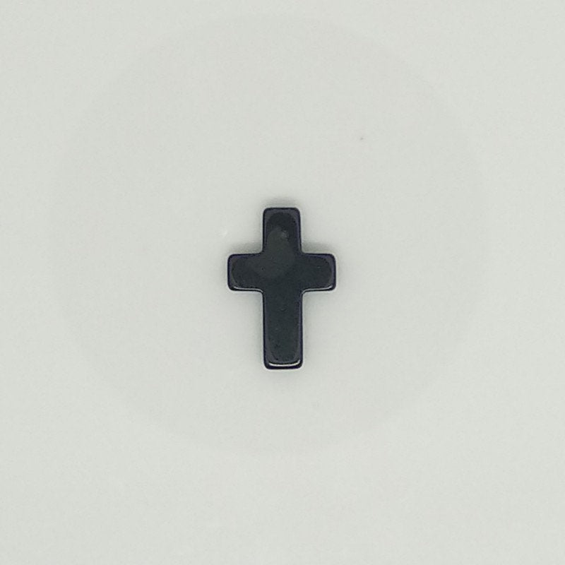 Pendentif croix en onyx lisse 15x10mm. 10 pièces.