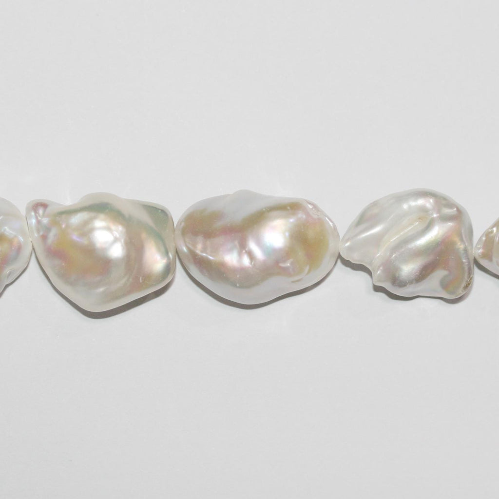 Perla Barroca de Agua Dulce de 16" (25 x 18 mm). Hilo aproximado de 40 cm. Precios al por mayor.