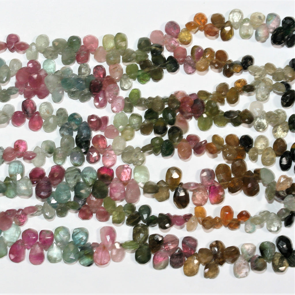 Perles en tourmaline facettées en forme de goutte de 8 pouces, 7 x 5 mm. - Fil de 20 cm.