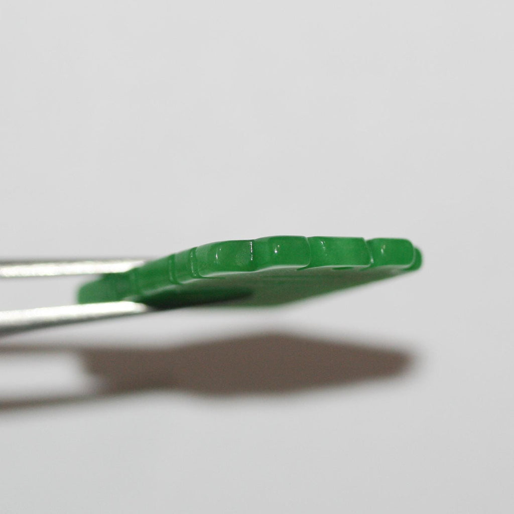 Colgante de jade verde 24x18 mm