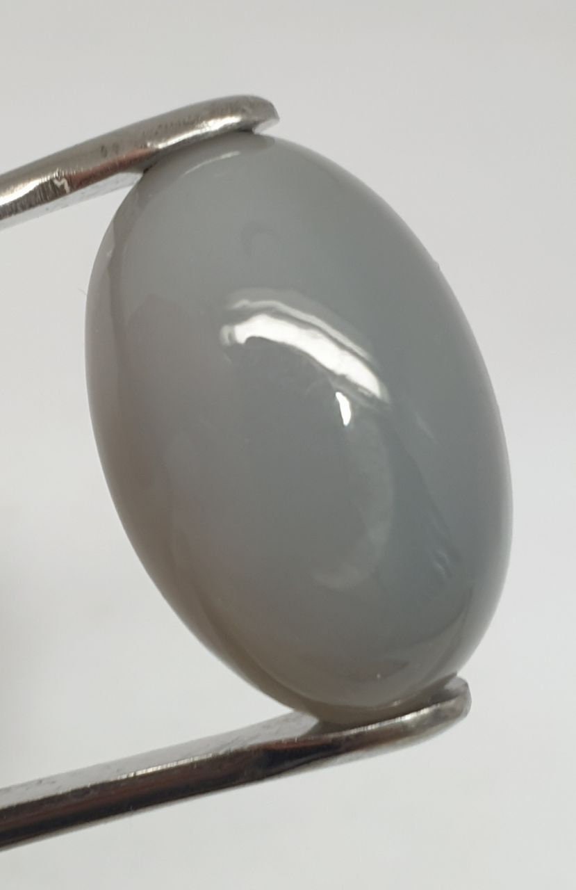 Big Gray Moonstone Oval Cabochon 25x13.3x11.3mm 31.76ct- Jewellery Making Supplier - Wholesale Prices- Fine Stones