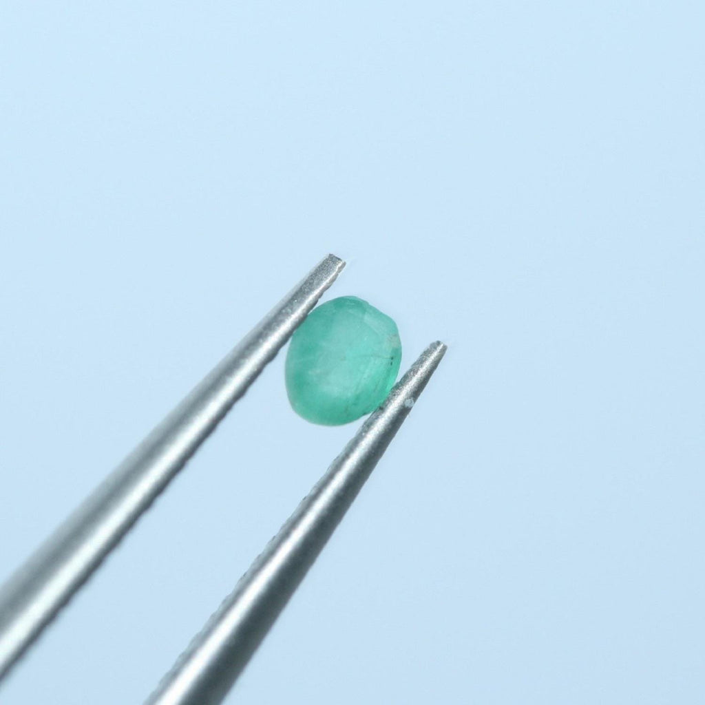 Lote de Esmeralda Facetada Ovalada 3,5x2,5mm.(25 Piezas)