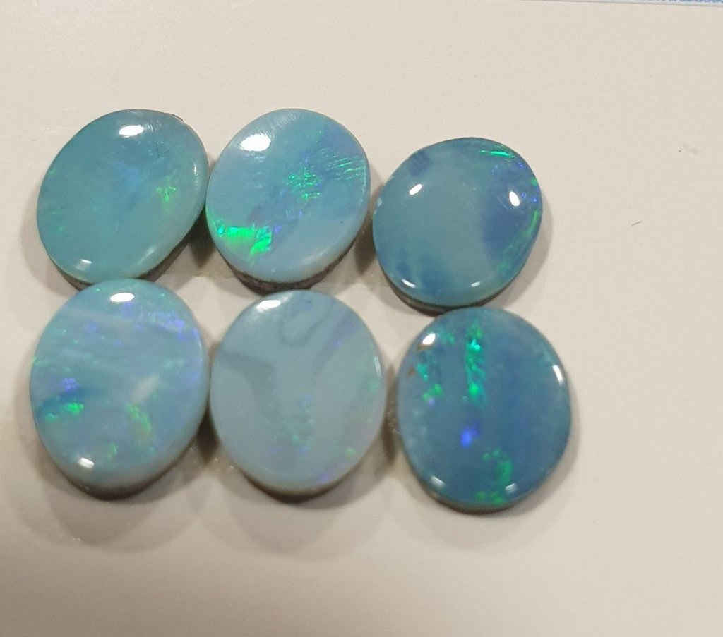 Lote de 6 cabujones ovalados planos de ópalo australiano natural de 8 x 6 mm (aprox.). Par doblete.