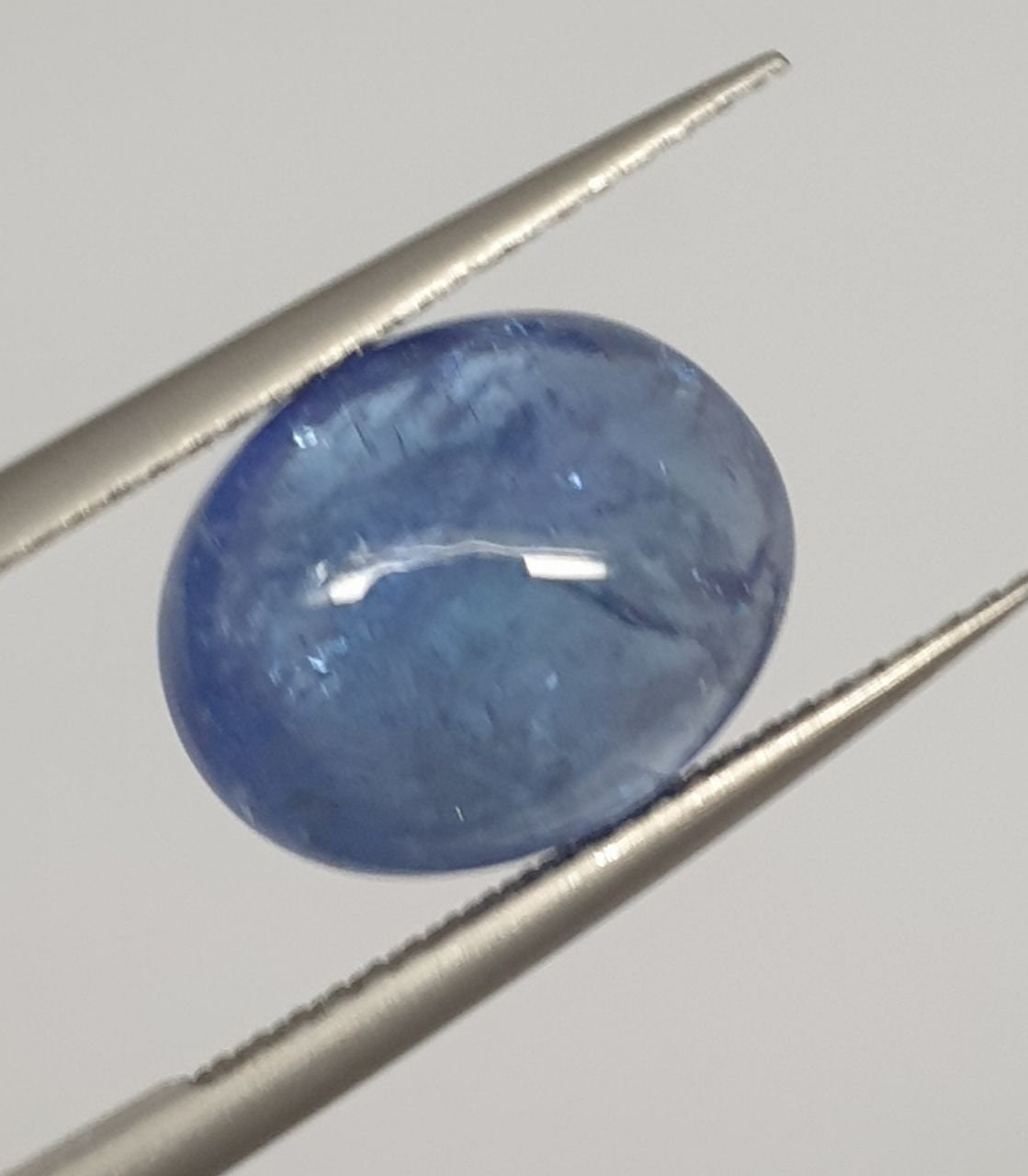 Tanzanite Oval Cabochon 12.5x10mm.-(7ct)-Natural Tanzanite From Tanzania