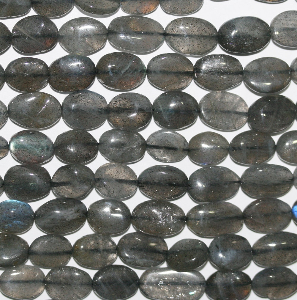 13" St Labradorite Smooth Oval  Beads 11x8mm.Approx. Strand 35mm.