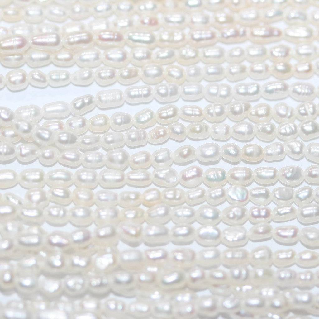11" St Oval Pearl 3-3,5mm.-Strand 35cm. -Natural Pearls wholesale Prices