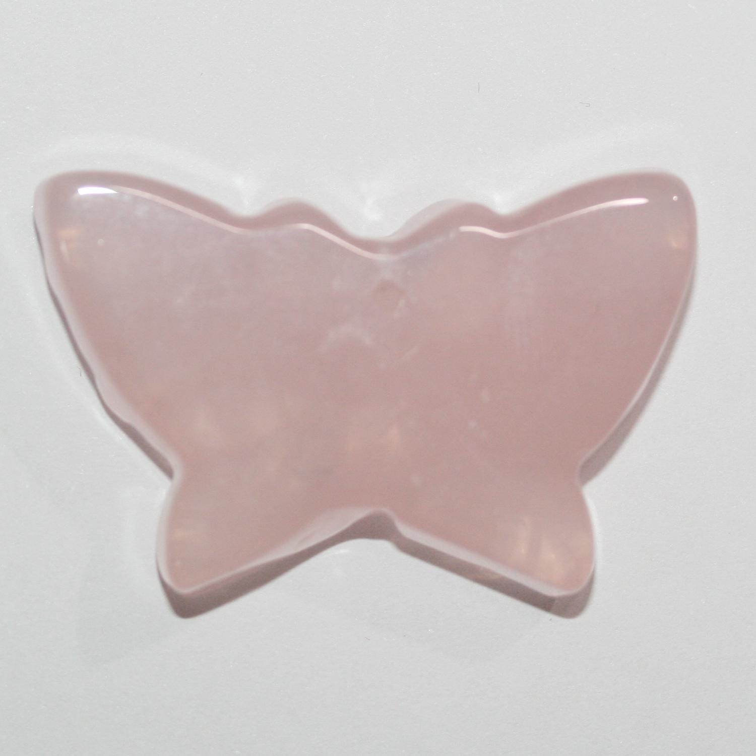 Pendentif papillon sculpté en quartz rose 26x40mm