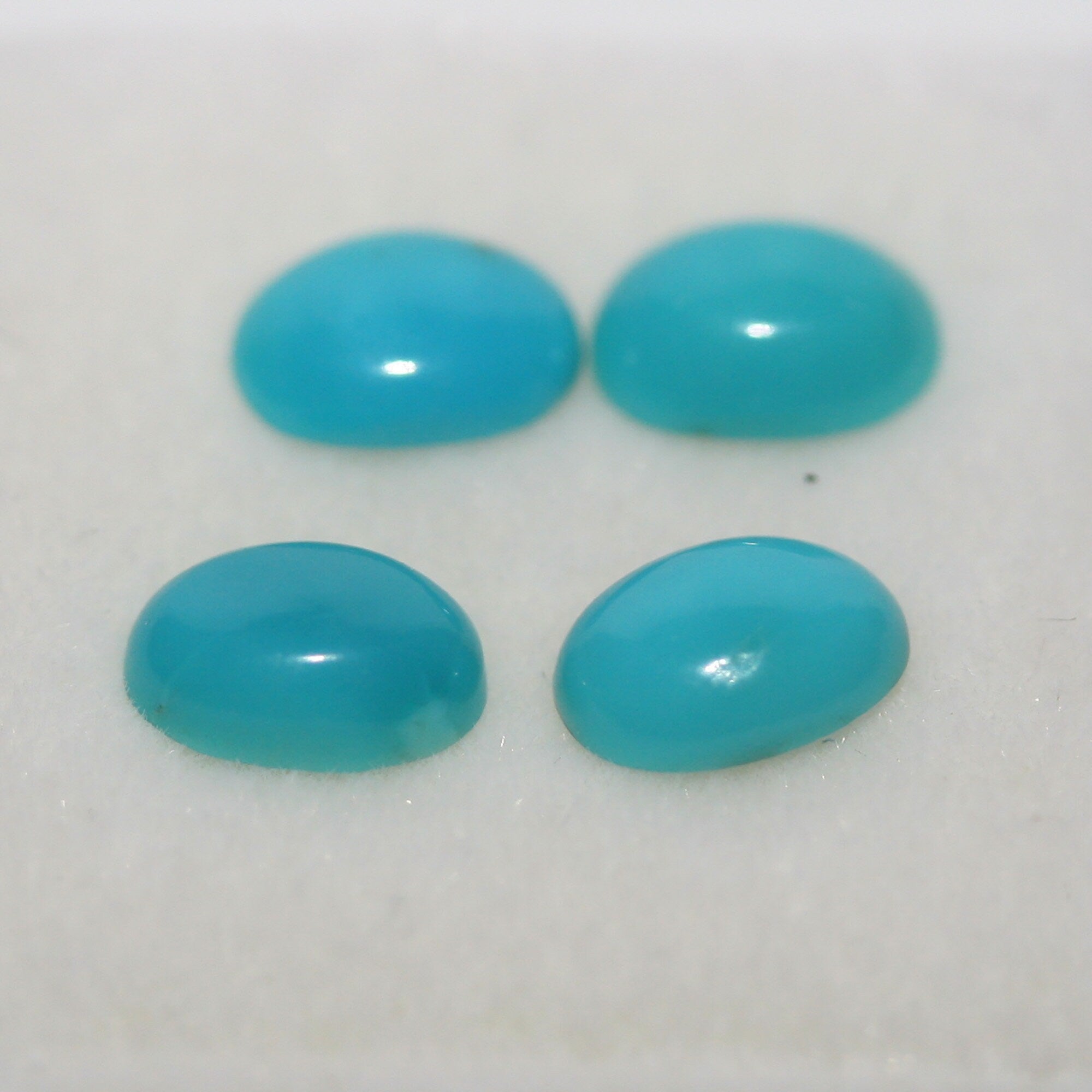 Natural Arizona Turquoise Lot Oval Cabochon 7x.5mm.-(4Pcs)