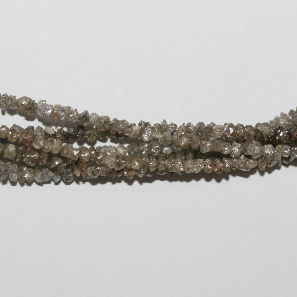 Cuentas de diamante gris sin pulir de 6" (2-3 mm aprox. - Hilo de 17 cm)