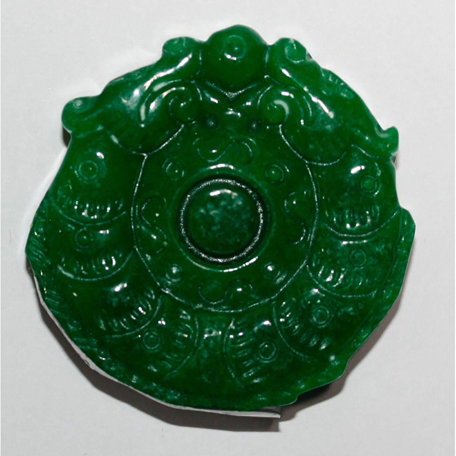 Colgante de jade verde de 50 mm