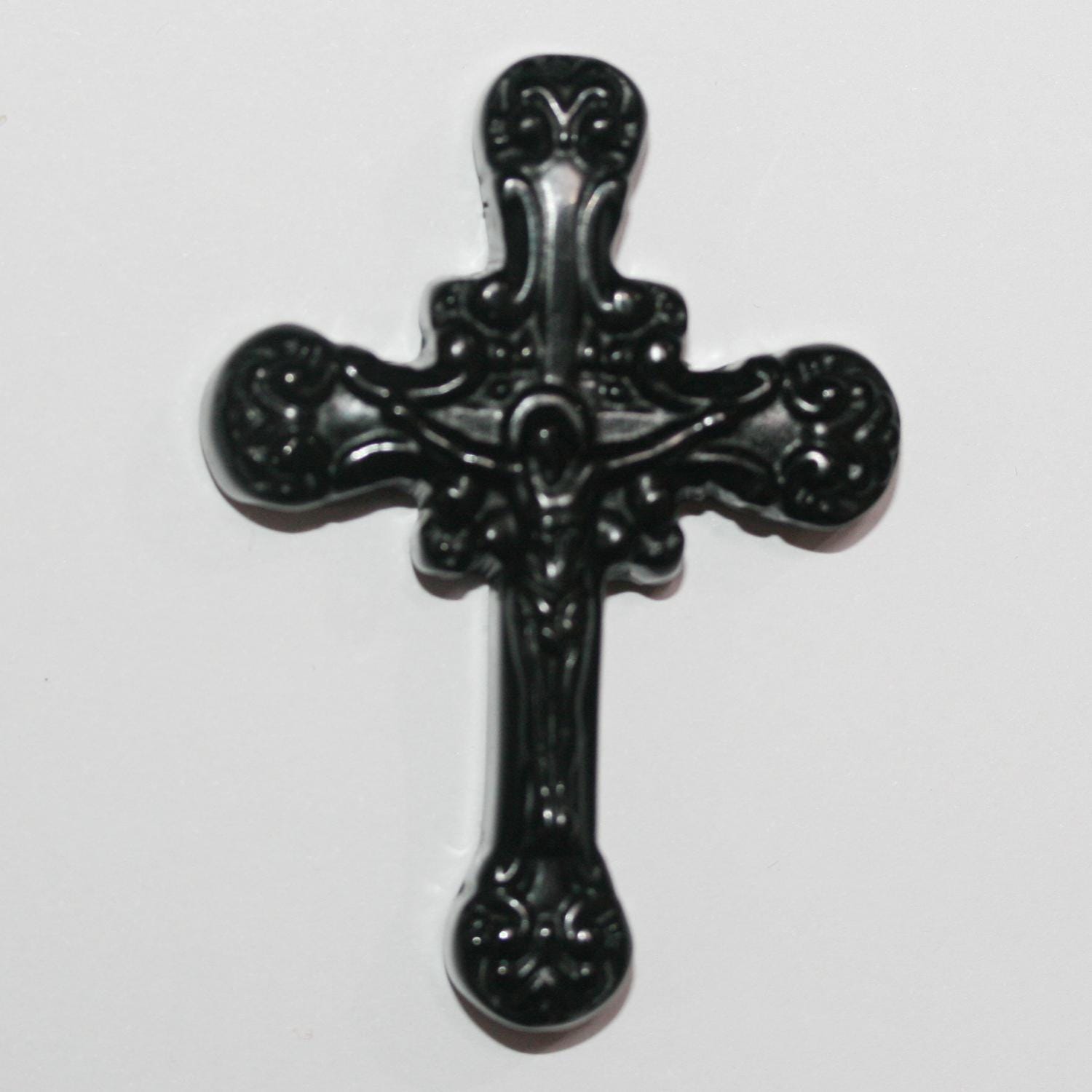 Pendentif croix sculptée en obsidienne 53x38mm