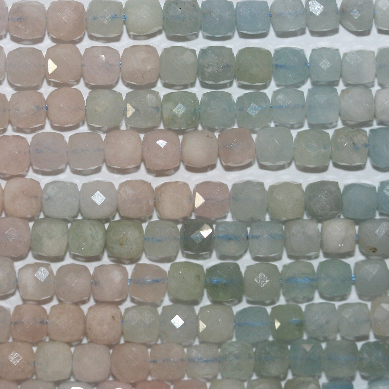 15" St Perles Cubes Facettées en Béryl Multi 4-5mm.-Rig 39cm.