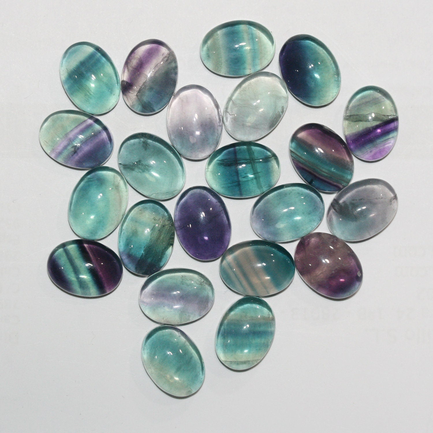 Lote de 4 cabujones ovalados de fluorita de 16 x 12 mm. (4 uds.)