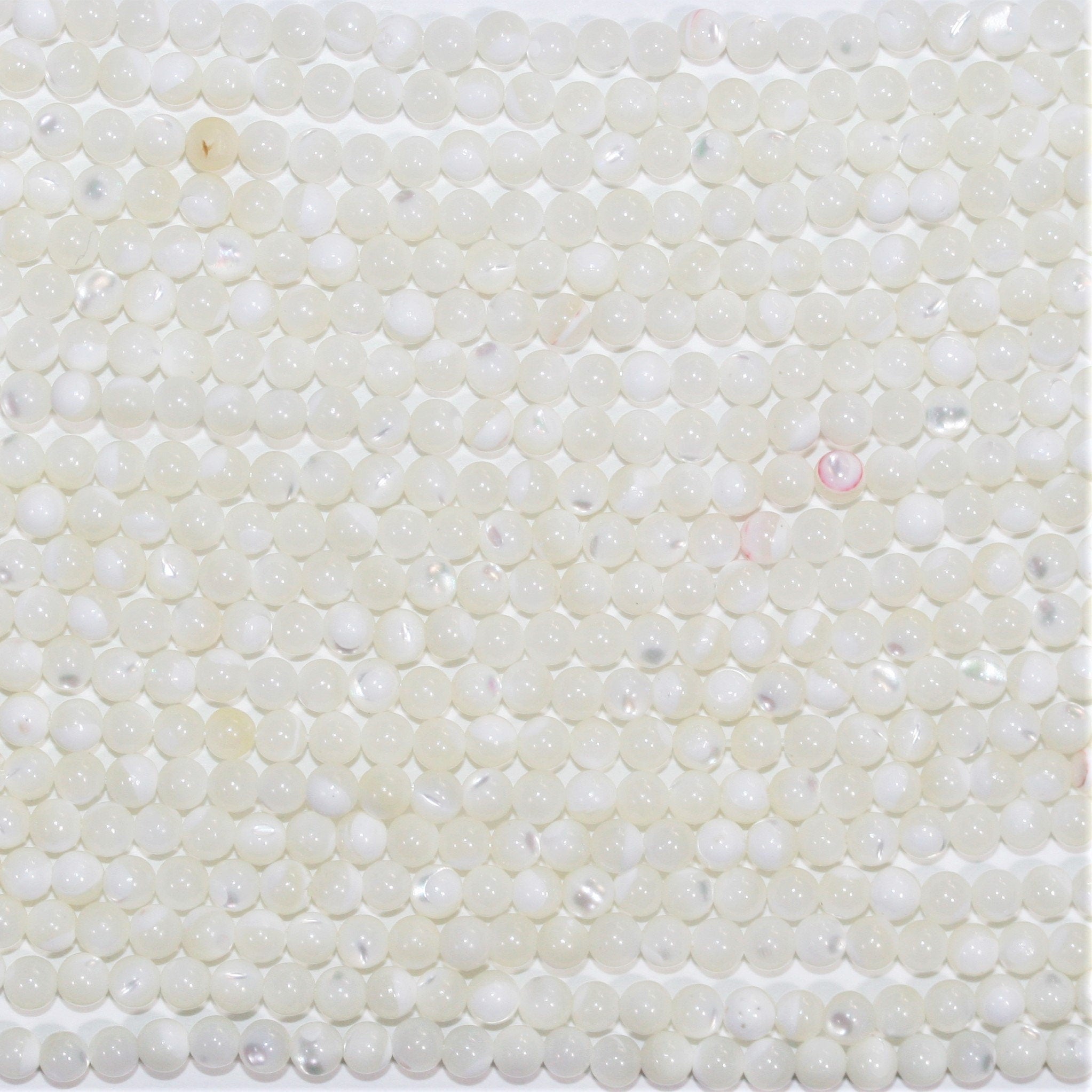 15" St MOP perles rondes lisses 3 mm.-Rig 38 cm.