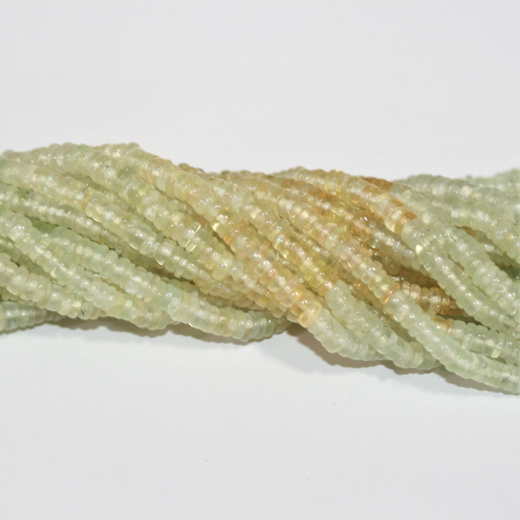 Cuentas de disco lisas de prehnita St. de 16" de 5 x 2 mm - Hilo de 42 cm.