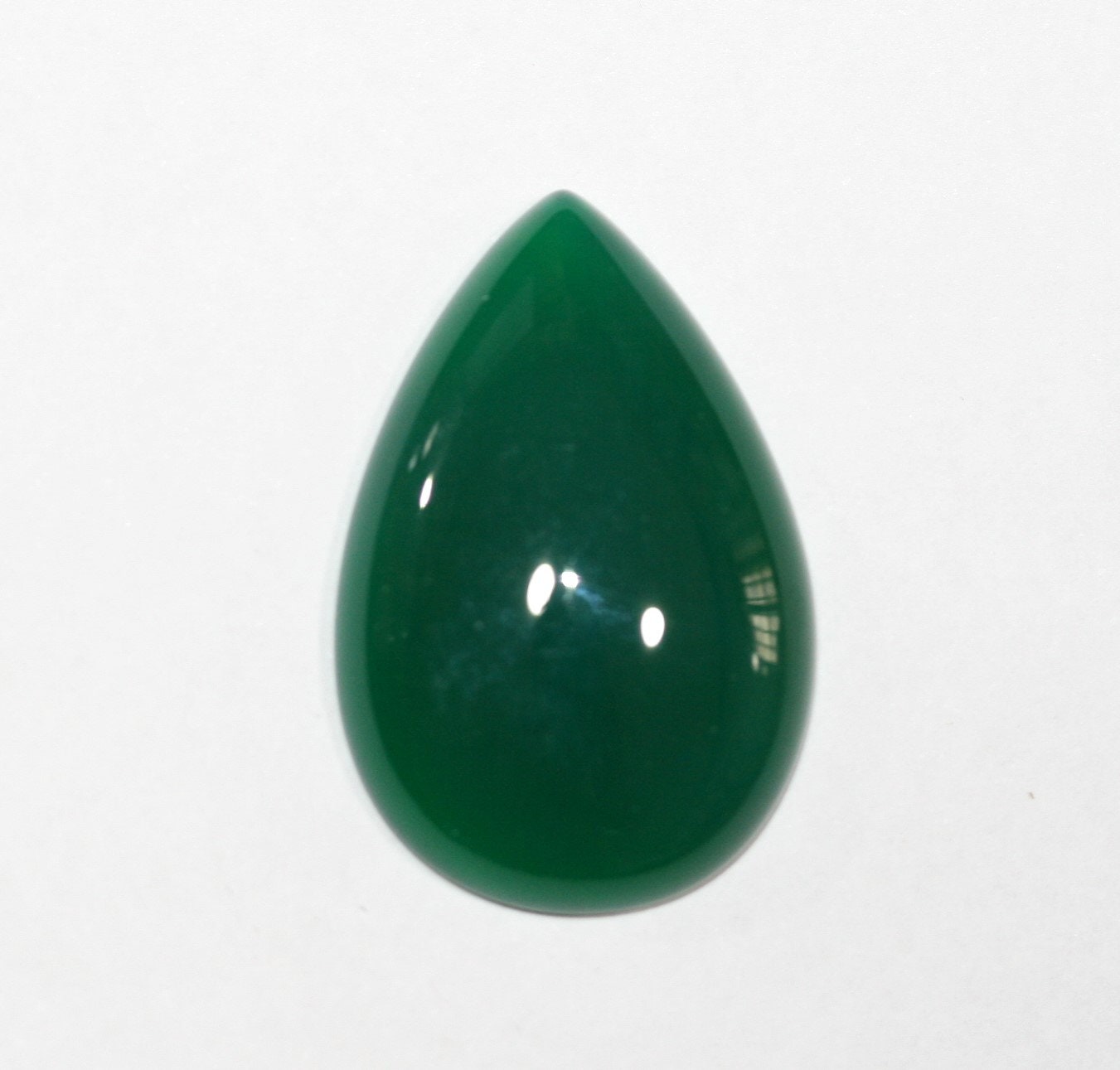 2Pcs Green Agate Drop Cabochon 30X20mm. (2 Pcs) .