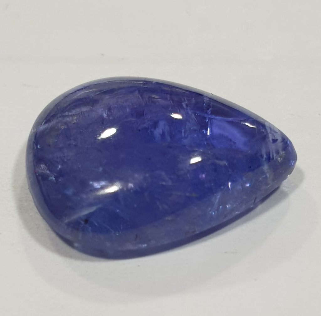Natural Tanzanite Drop Cabochon 17.1x13.2mm.-(11ct)- Tanzania