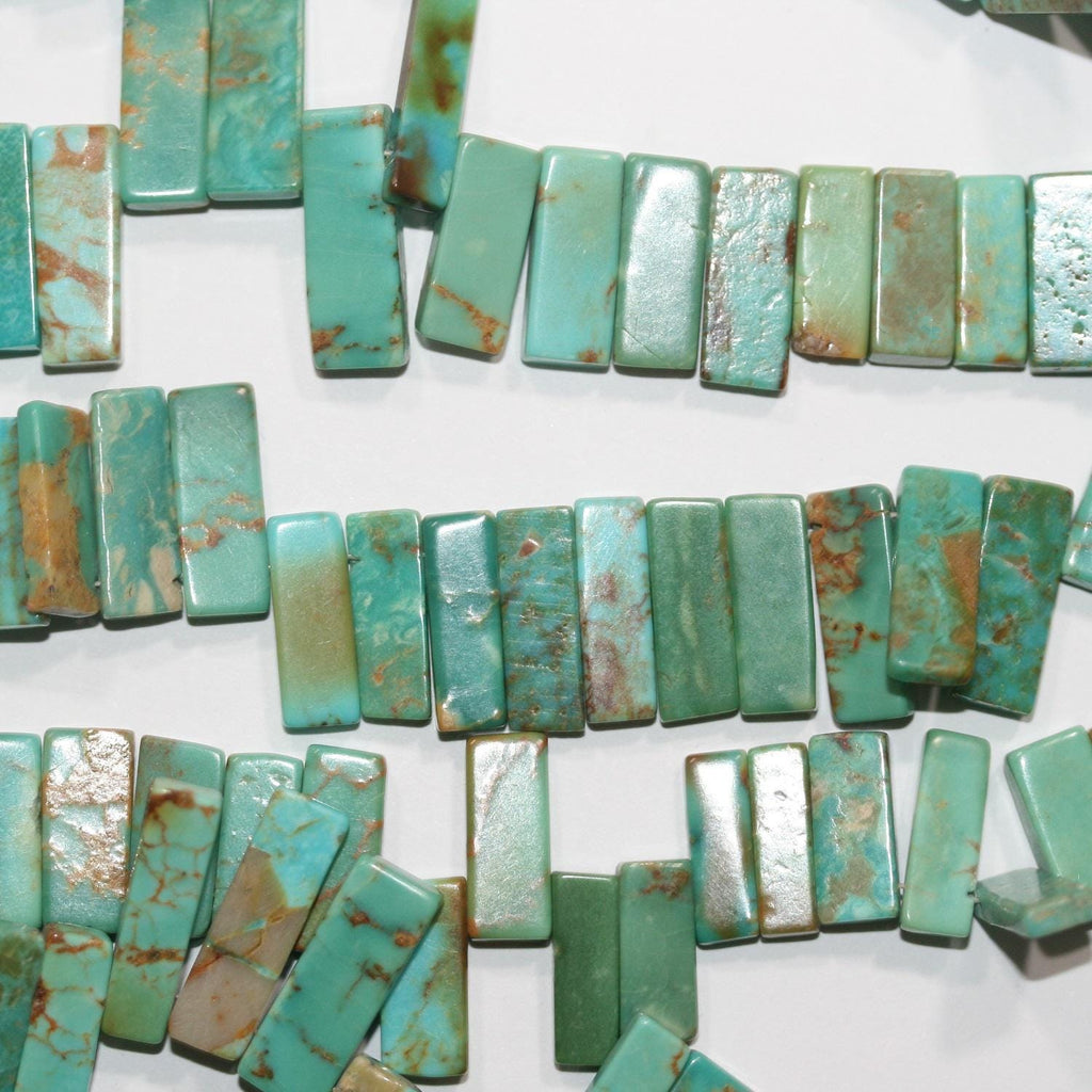 Perles rectangulaires lisses en turquoise St de 20 cm (8 pouces), 14 x 5 mm environ. Longueur du fil : 20 cm.