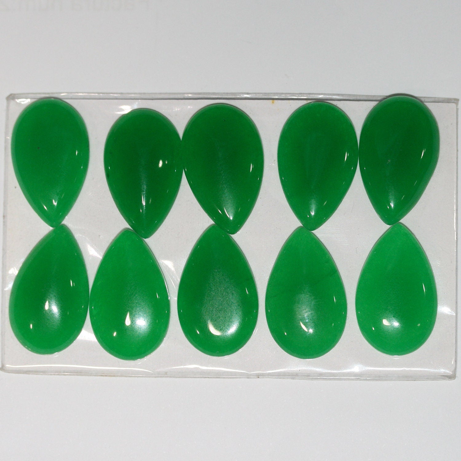 10Pcs Lot Green Dyed Jade Drop Cabochon ( 10 Pcs ) 26x16mm.