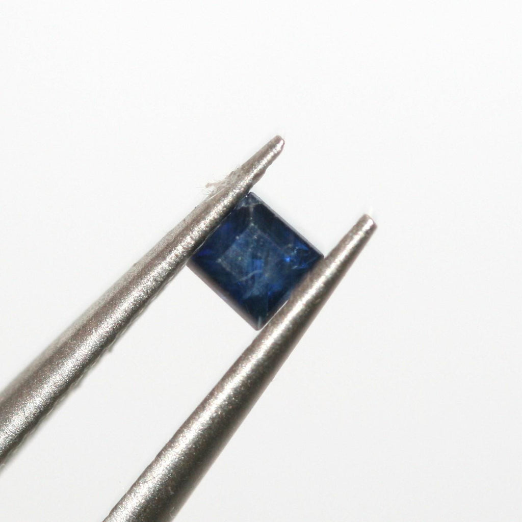 Lote de Zafiros Azules Cuadrados Facetados de 2,5 mm (2 ct)