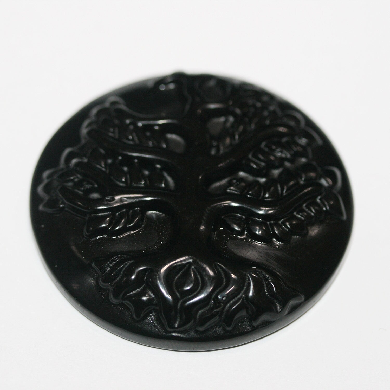 Pendentif arbre en obsidienne 50 mm.