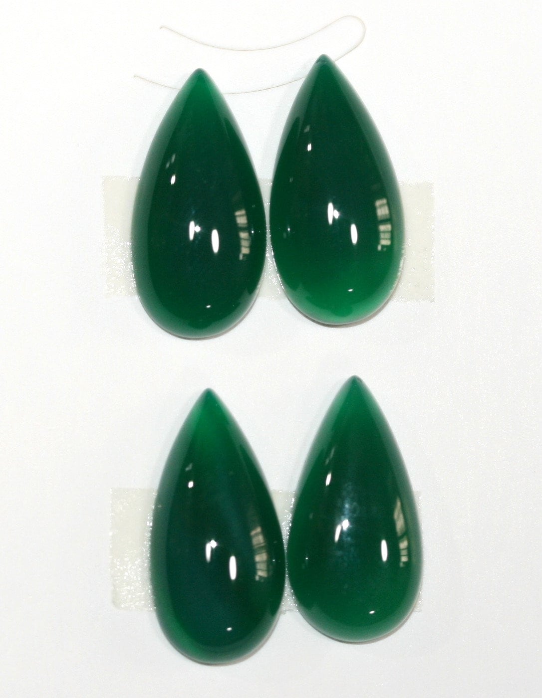 4 cabochons en agate verte en forme de goutte, 20 x 10 mm. (4 pièces).