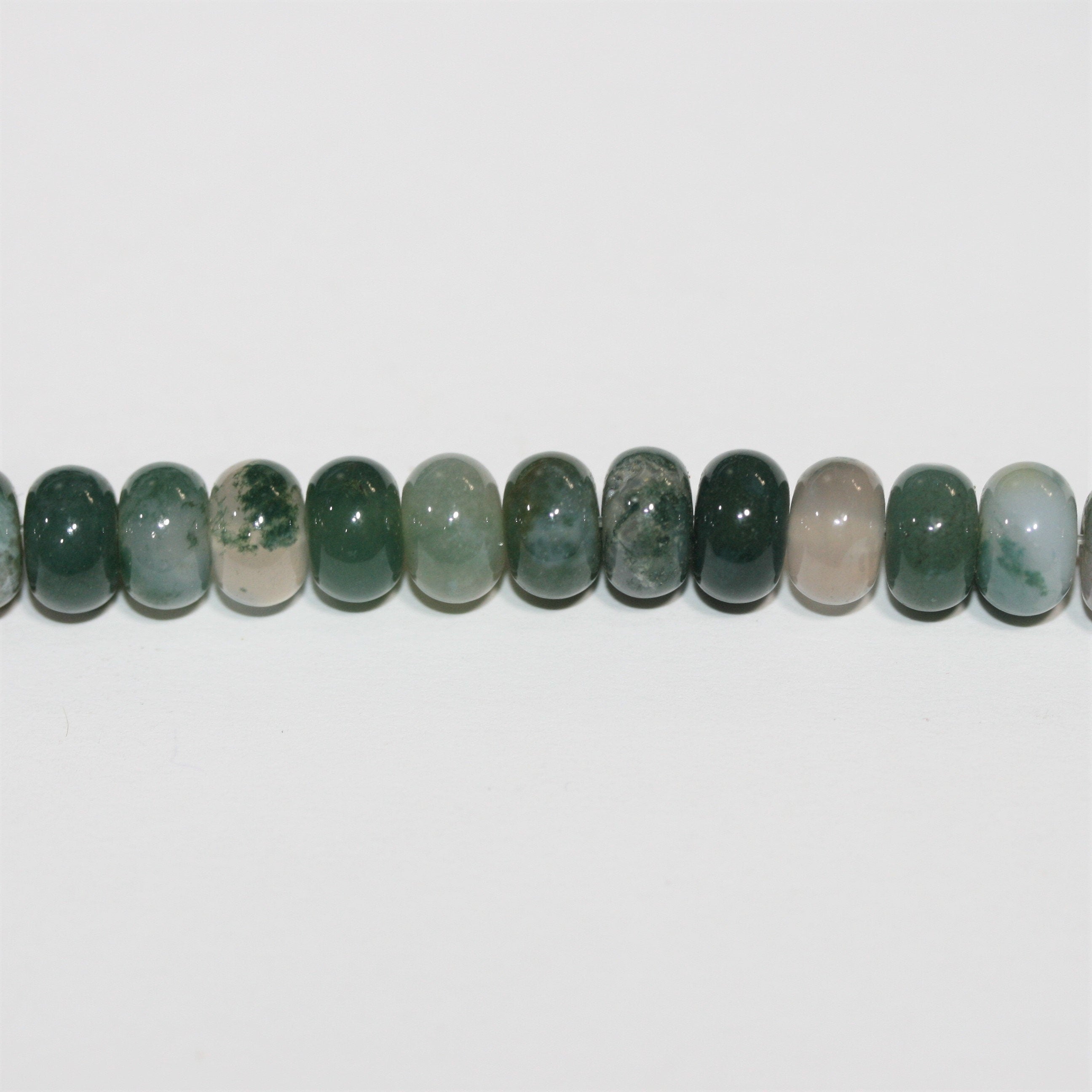 Perles rondelles lisses en agate mousse St de 15 pouces, 8 x 5 mm - Fil de 38 cm.