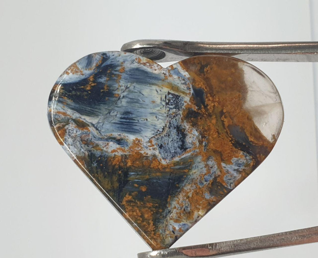 Grand cabochon en forme de cœur en jaspe pietersite, 31,5 x 27 mm - 40,56 ct - Pièce unique