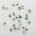 Lote de zafiro verde redondo facetado de 2,5 mm. Aprox. 2 quilates.